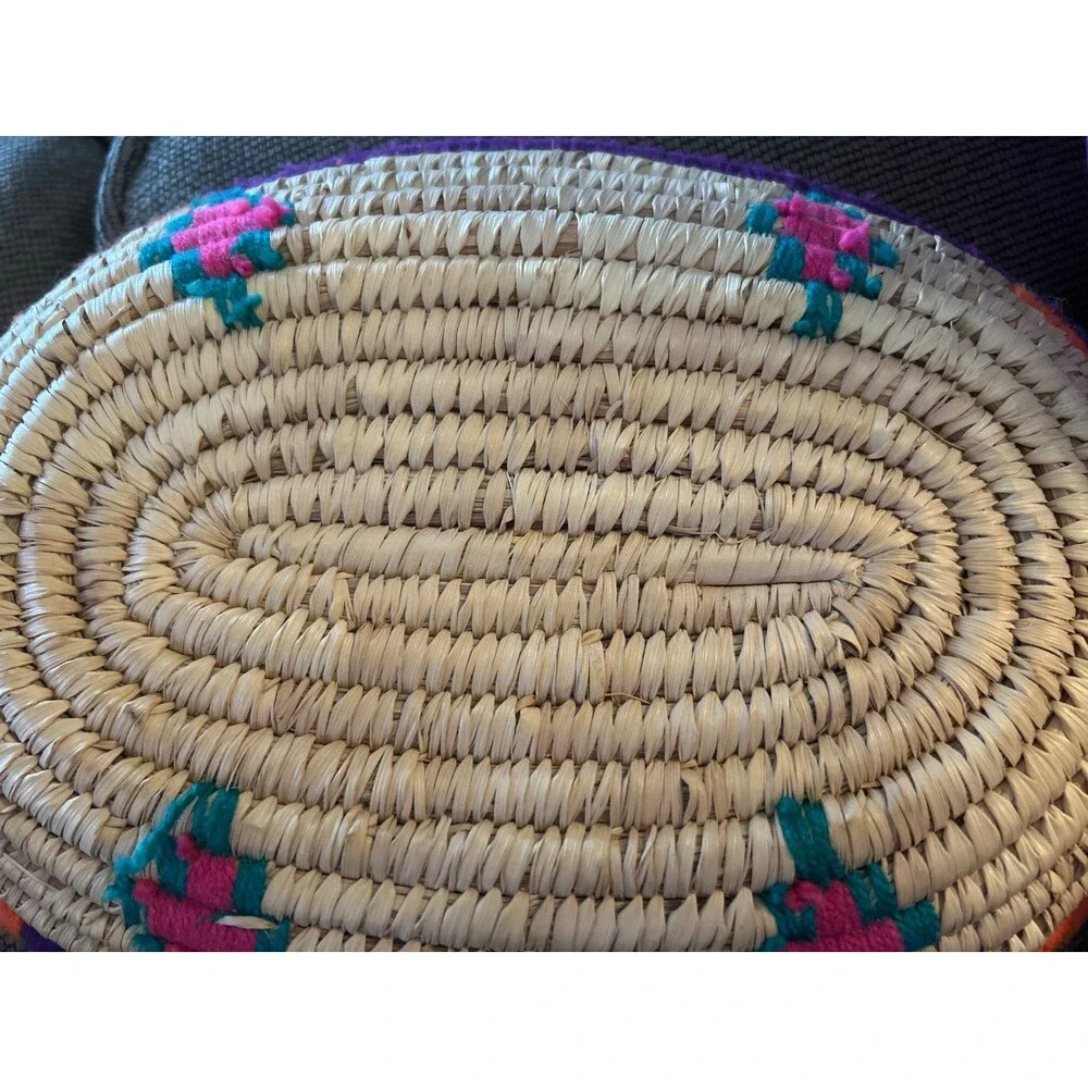 Vtg Southwest Native American Coiled Basket Tray 10” x 8” Wool Accents Handwoven